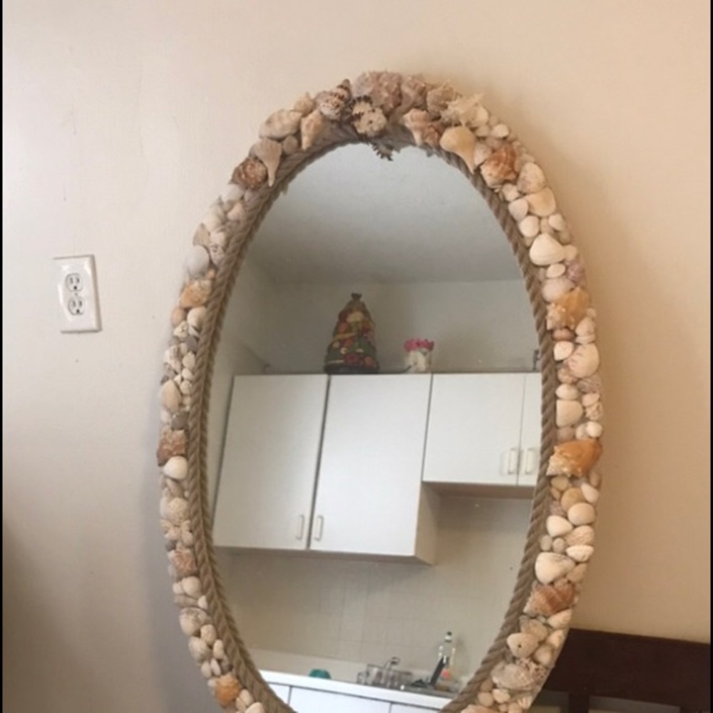 Sea shell mirror